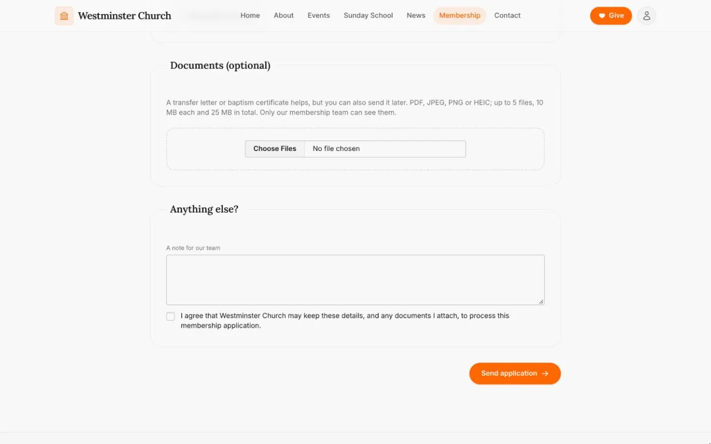 The optional documents section of the membership application, with the accepted file types and limits, a note for the team and a consent checkbox
